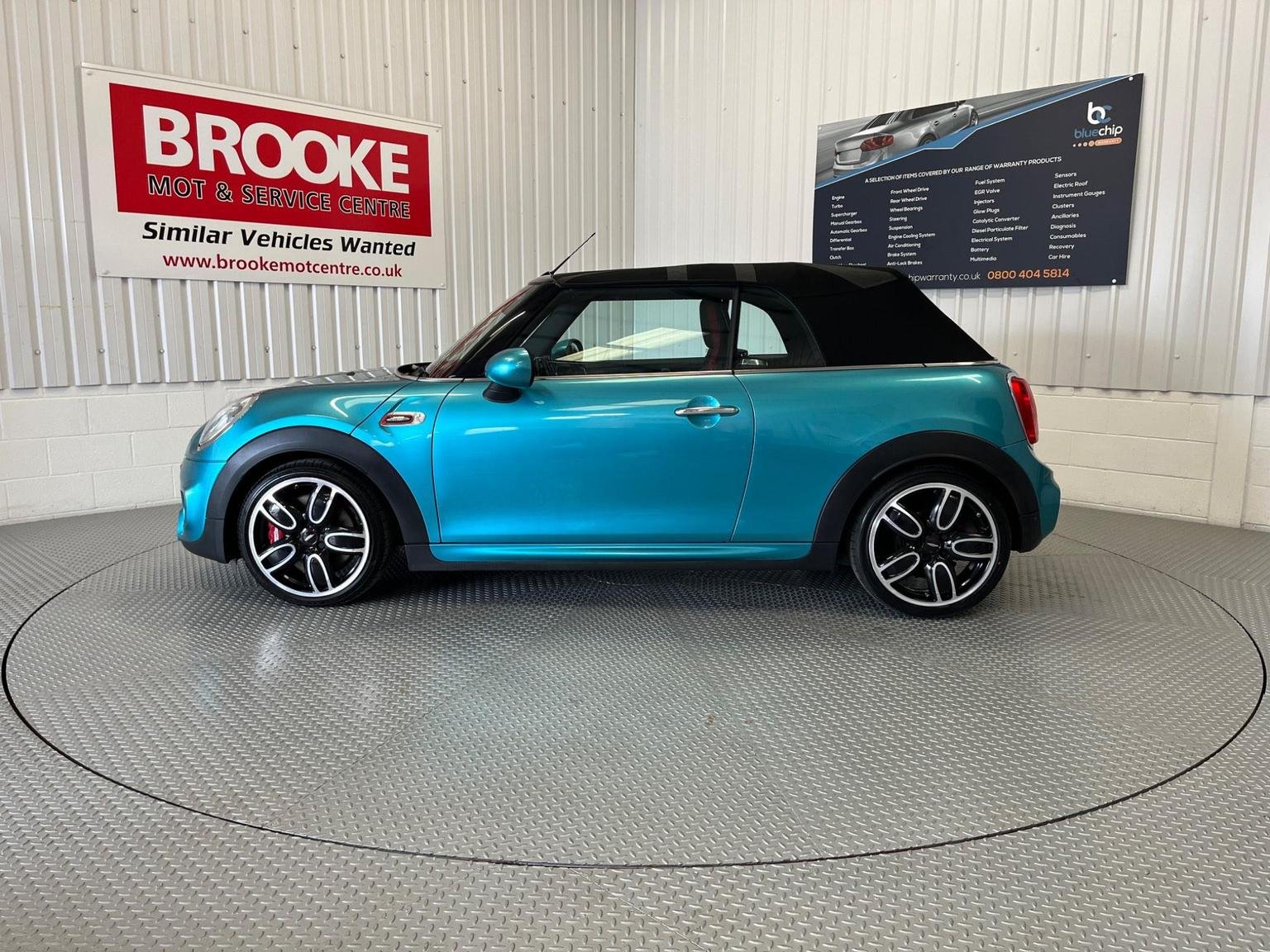MINI Convertible