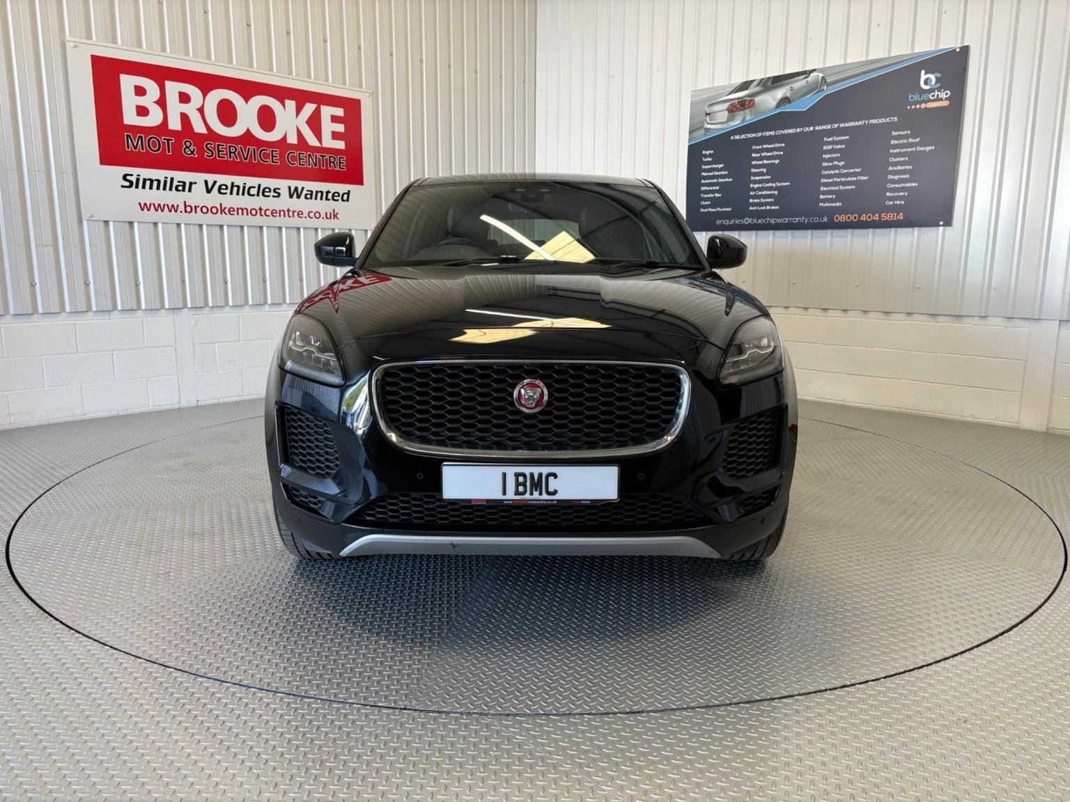 Jaguar E Pace