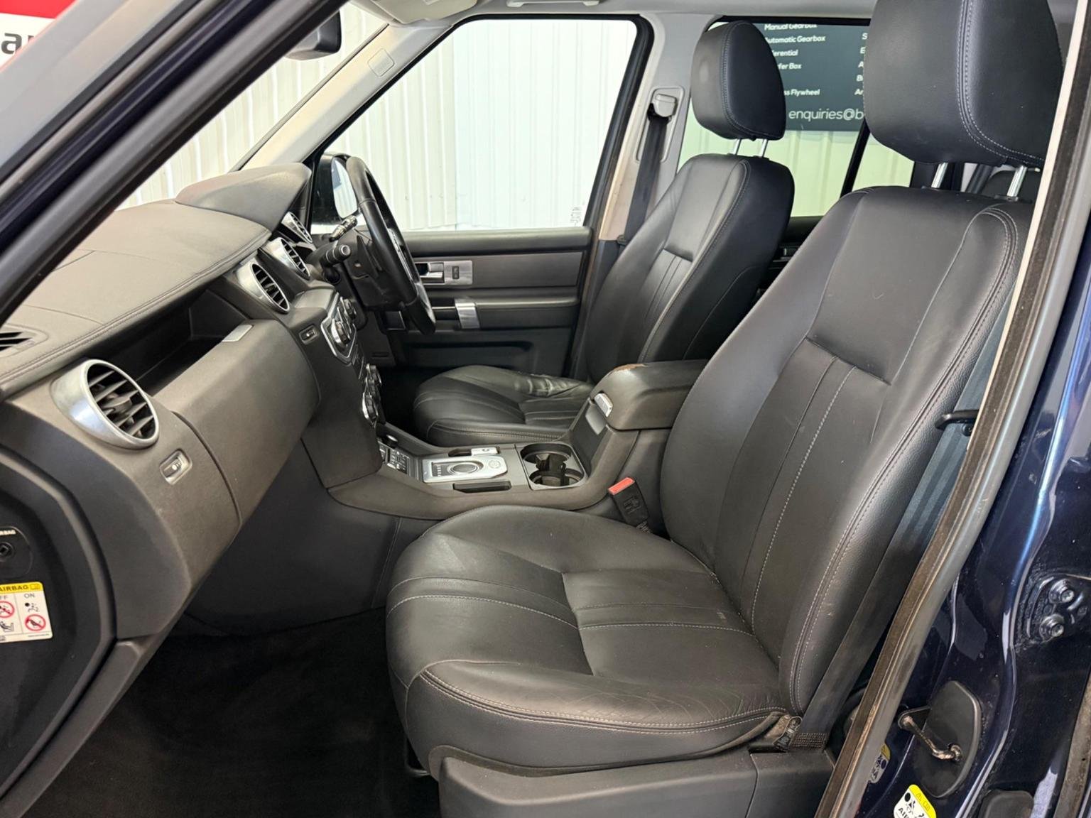 Land Rover Discovery 4