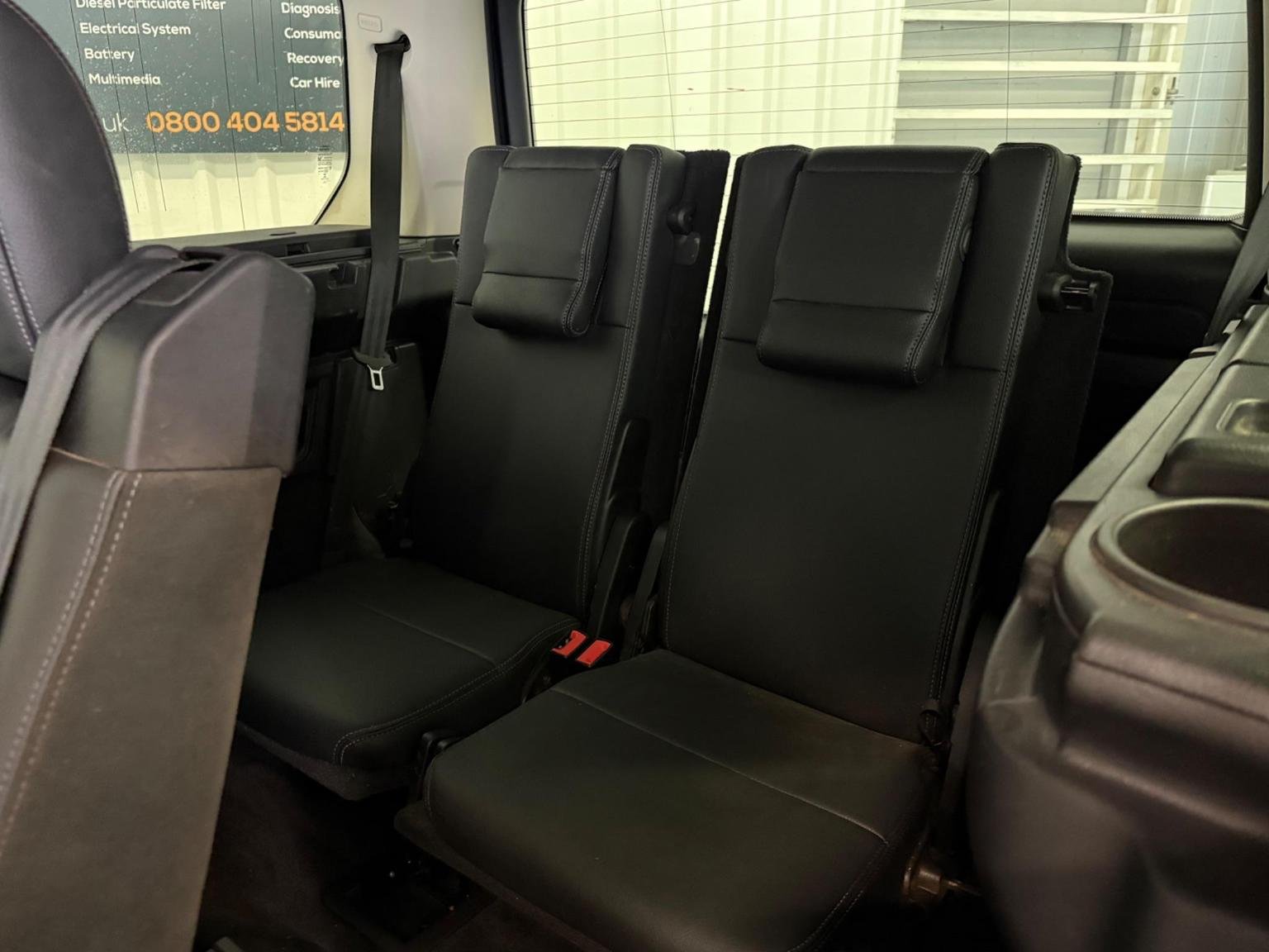 Land Rover Discovery 4