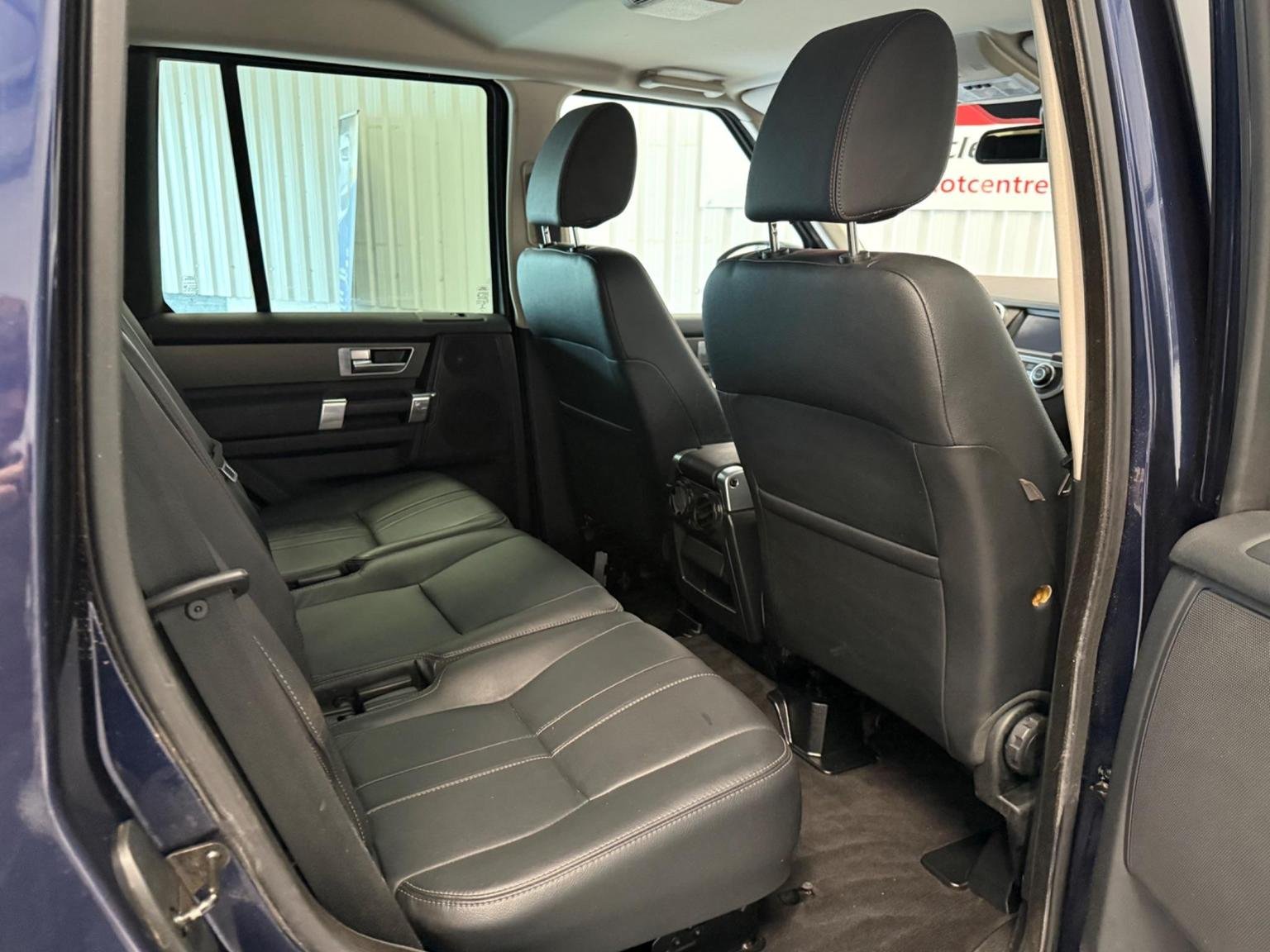 Land Rover Discovery 4