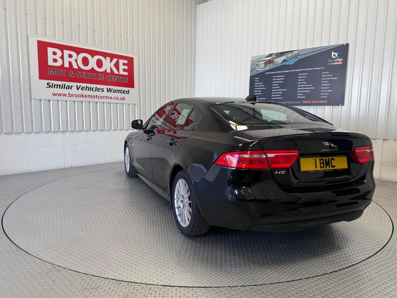 Jaguar XE