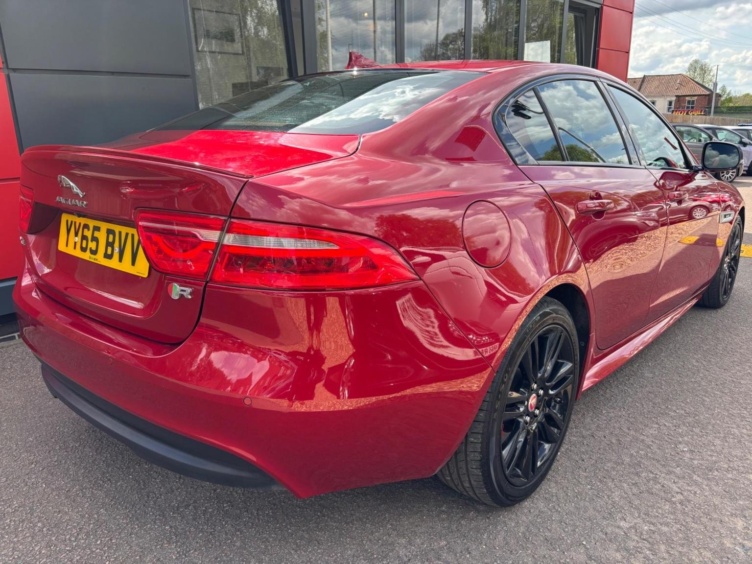 Jaguar XE