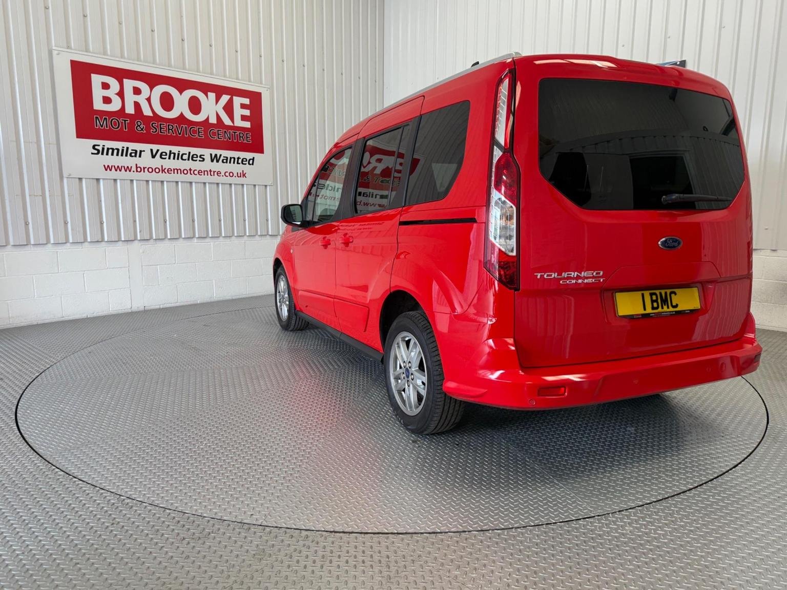 Ford Tourneo