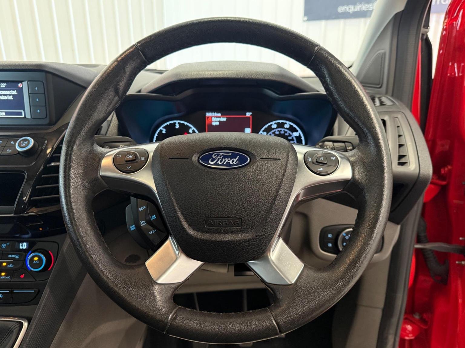 Ford Tourneo