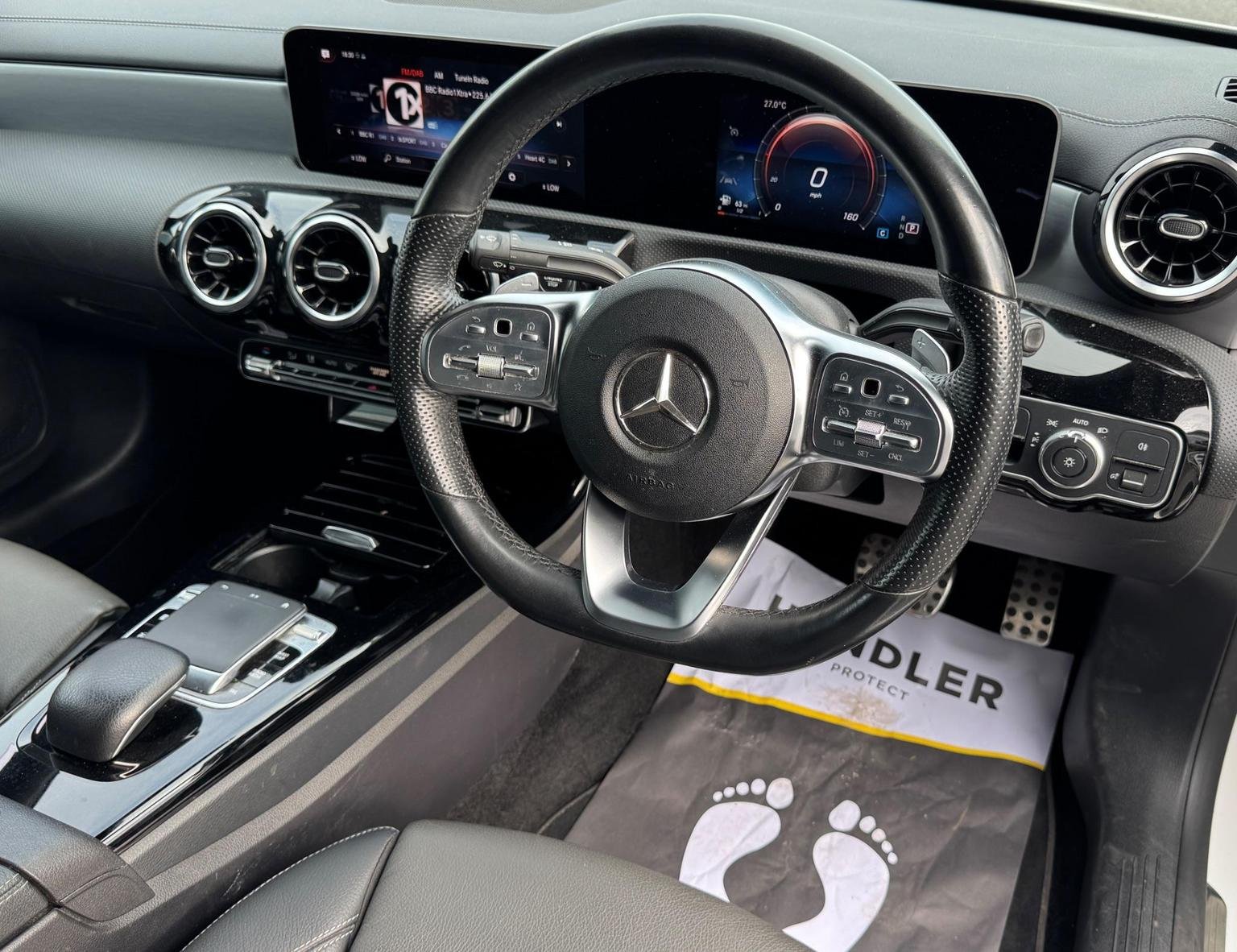Mercedes Benz CLA