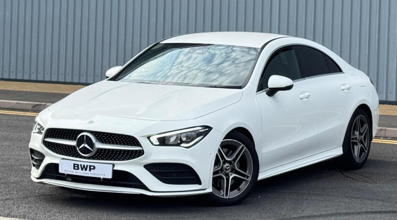 Mercedes Benz CLA
