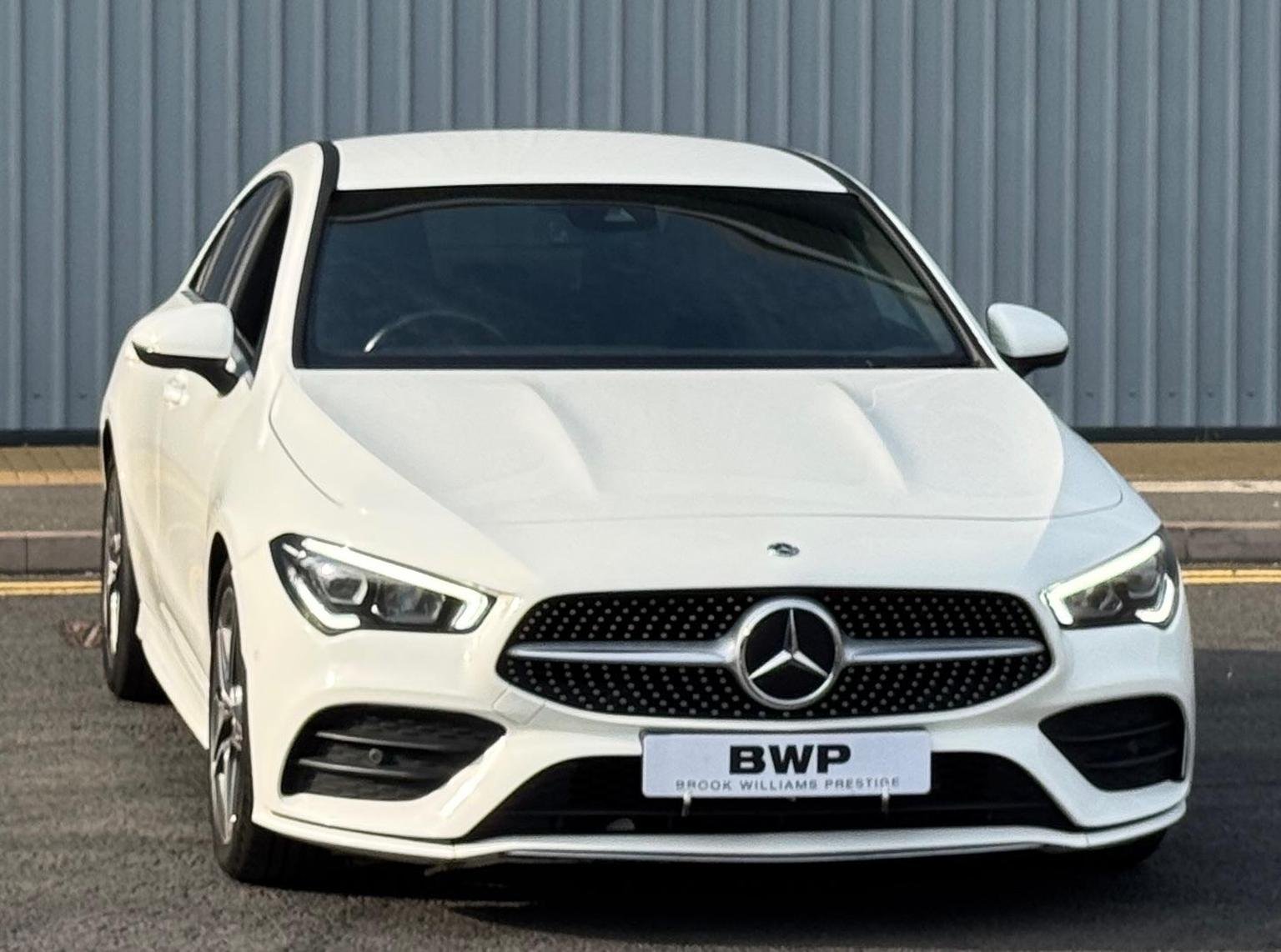 Mercedes Benz CLA
