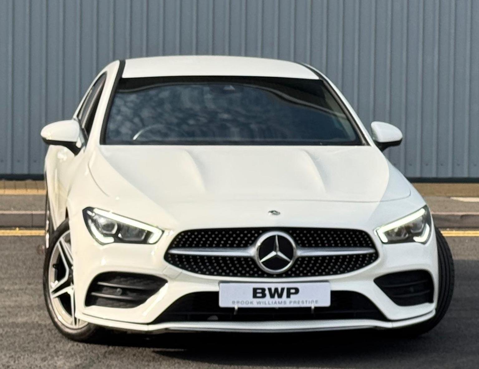 Mercedes Benz CLA