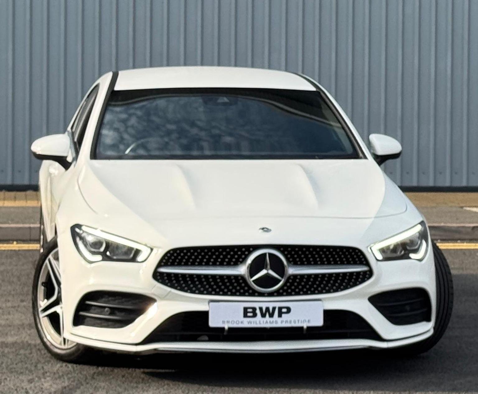 Mercedes Benz CLA