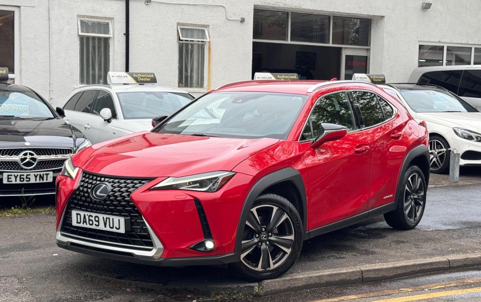 Lexus UX