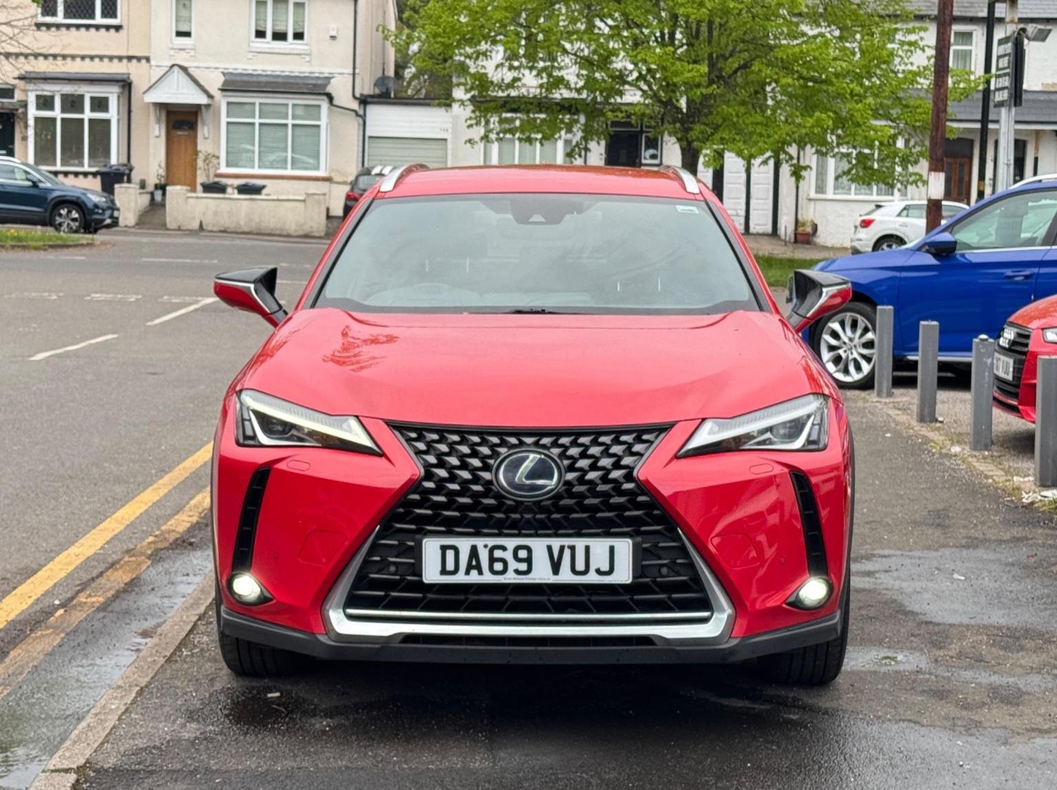 Lexus UX