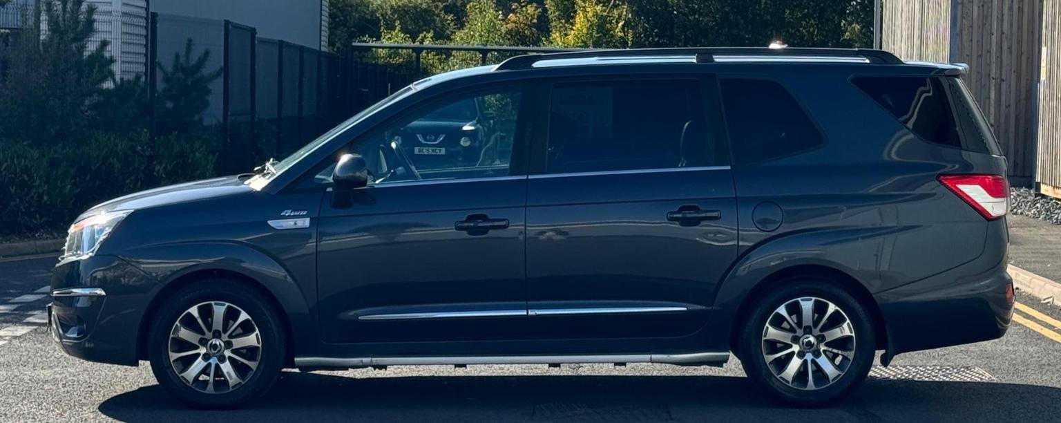 Ssangyong Turismo