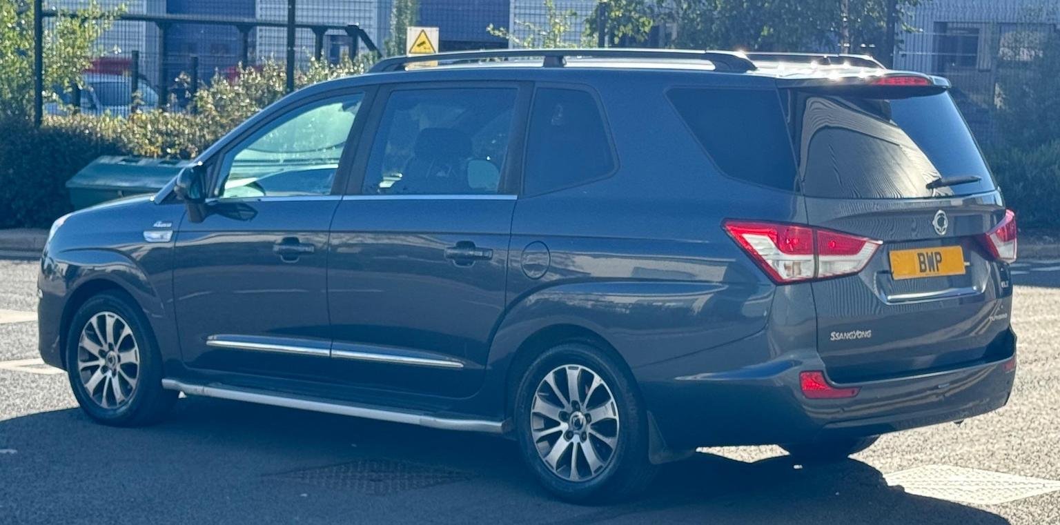 Ssangyong Turismo