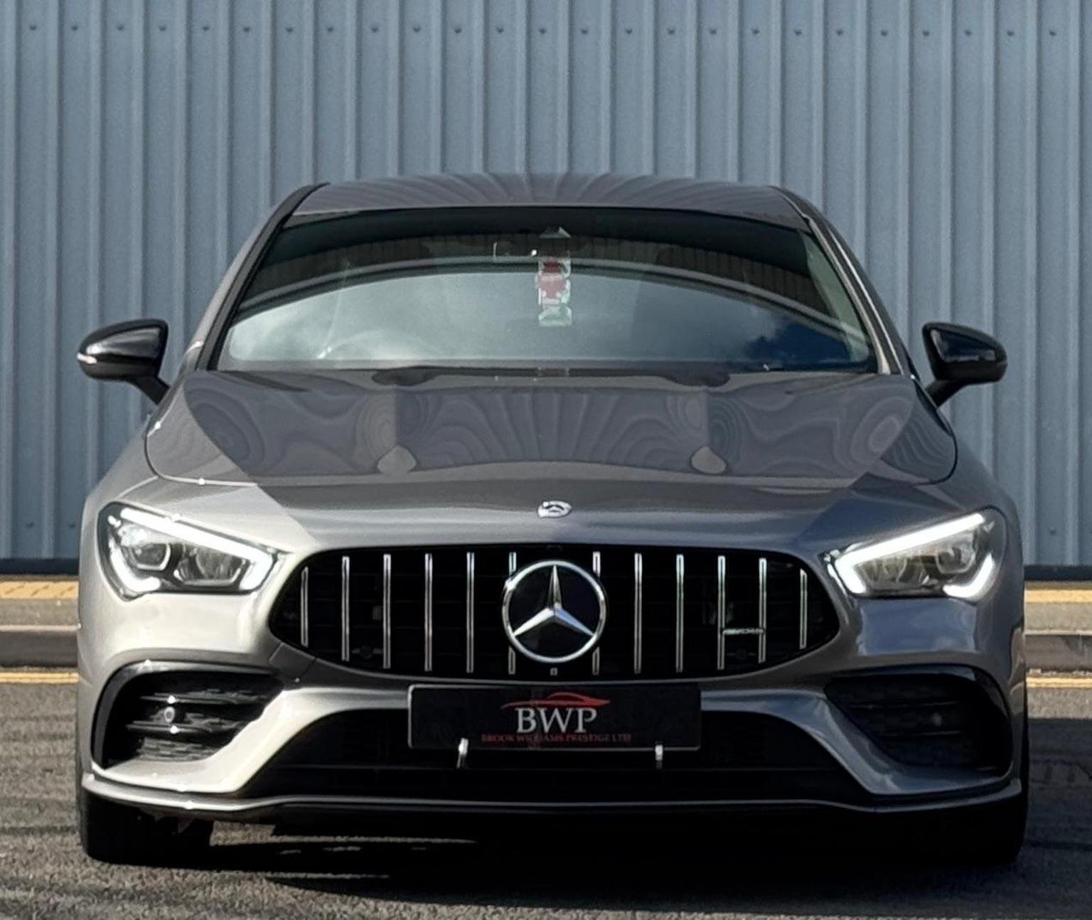 Mercedes Benz CLA
