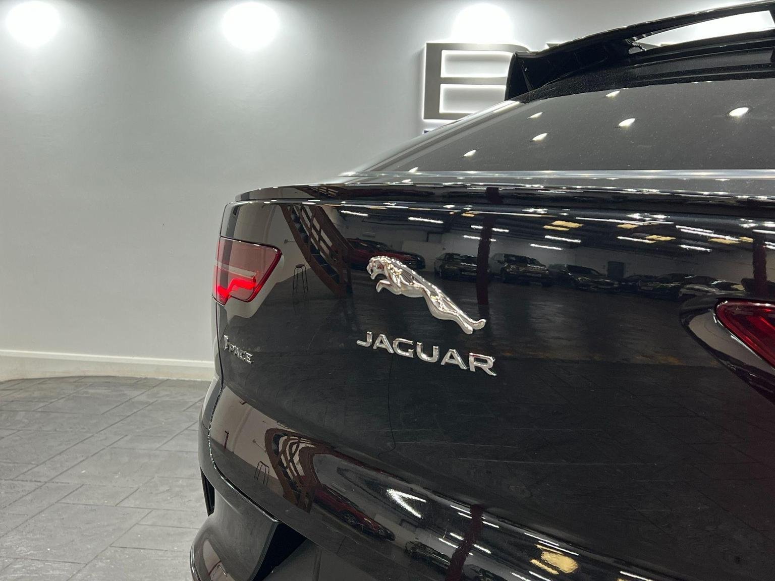 Jaguar I Pace