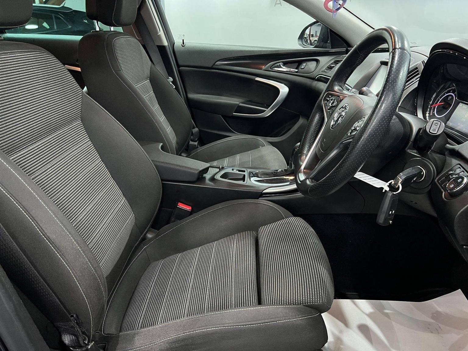 Vauxhall Insignia