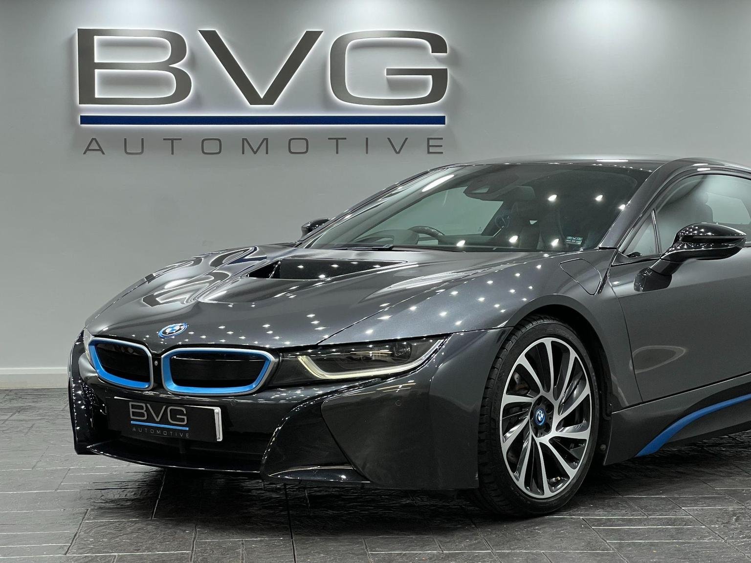 BMW i8