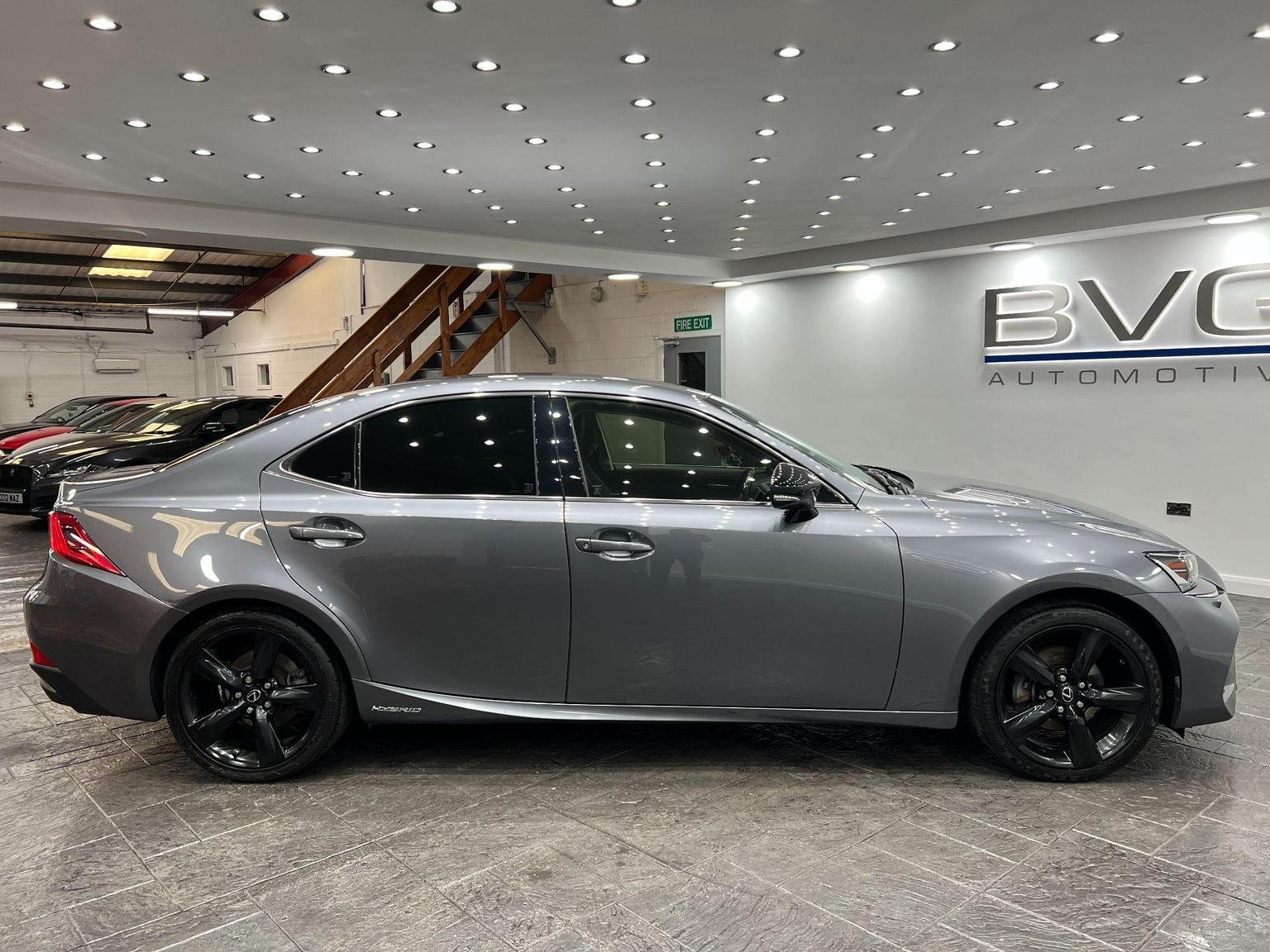Lexus IS