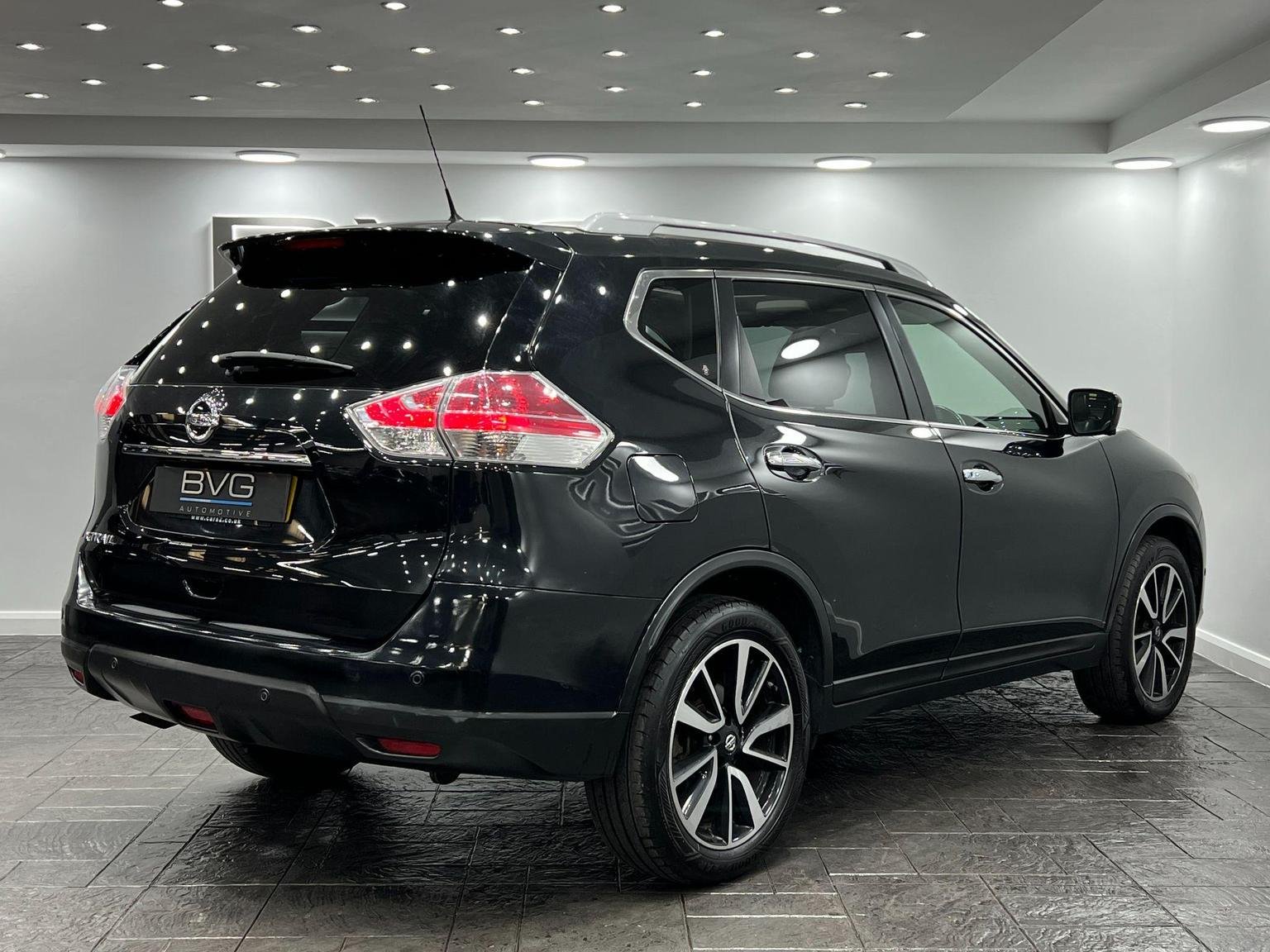 Nissan X Trail