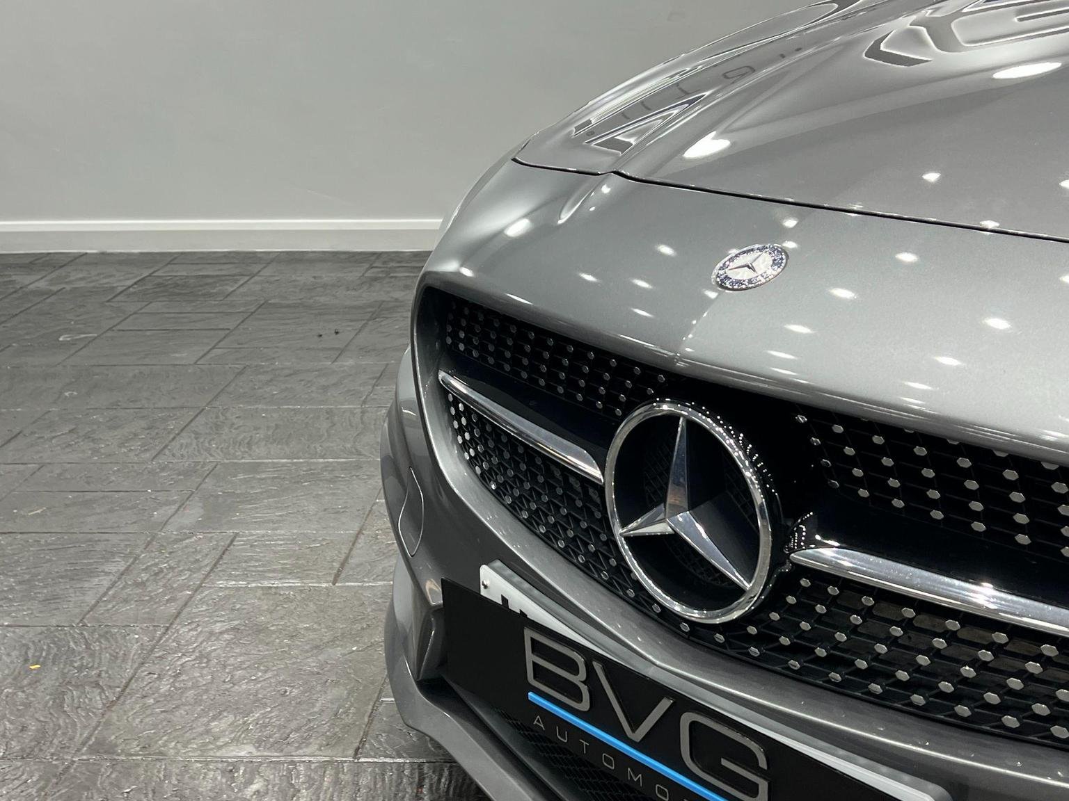 Mercedes Benz CLA