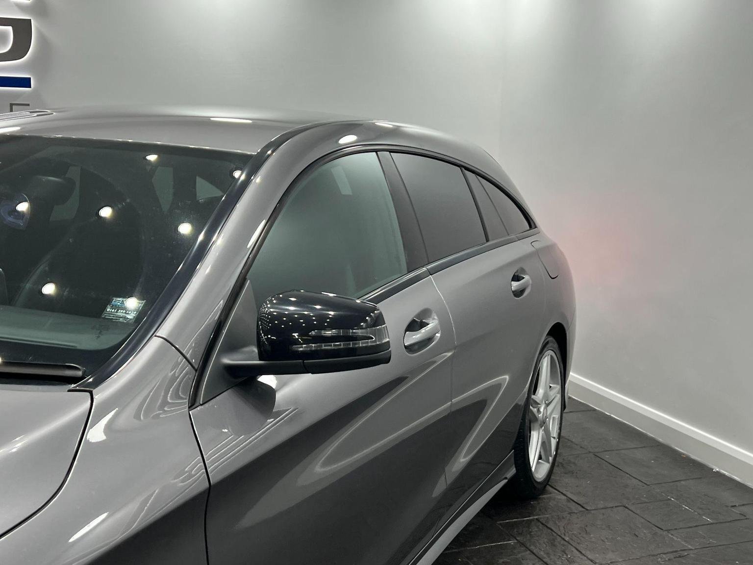 Mercedes Benz CLA