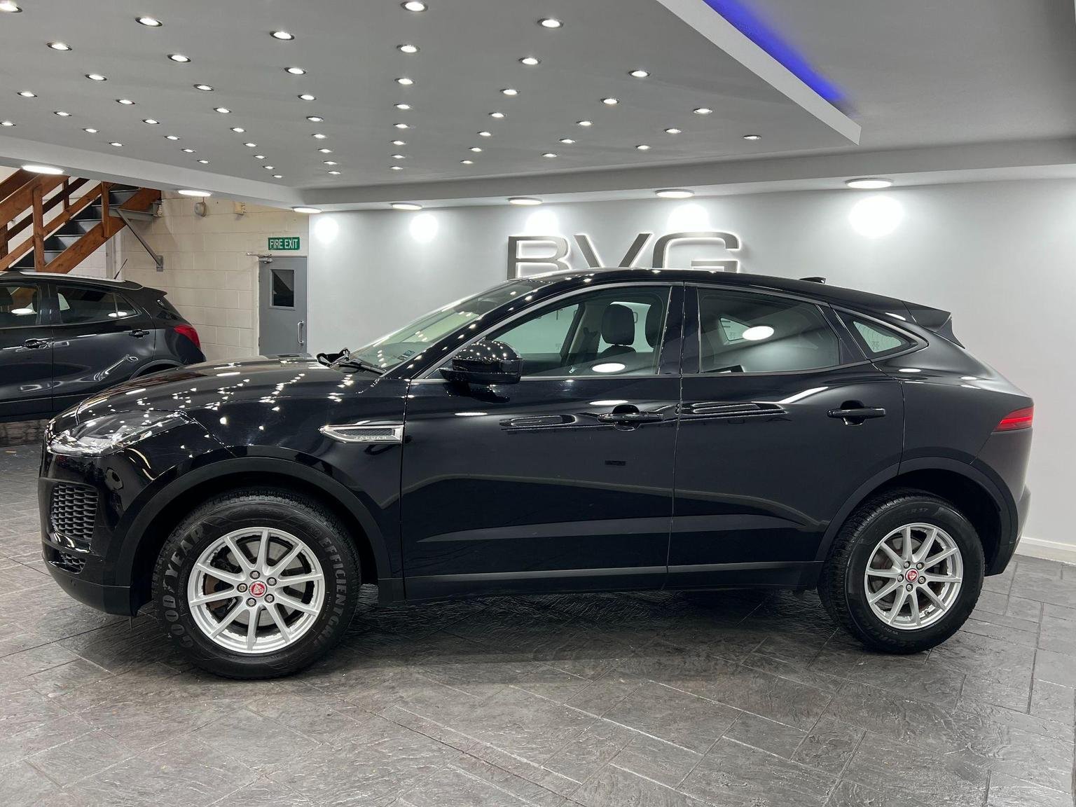 Jaguar E Pace