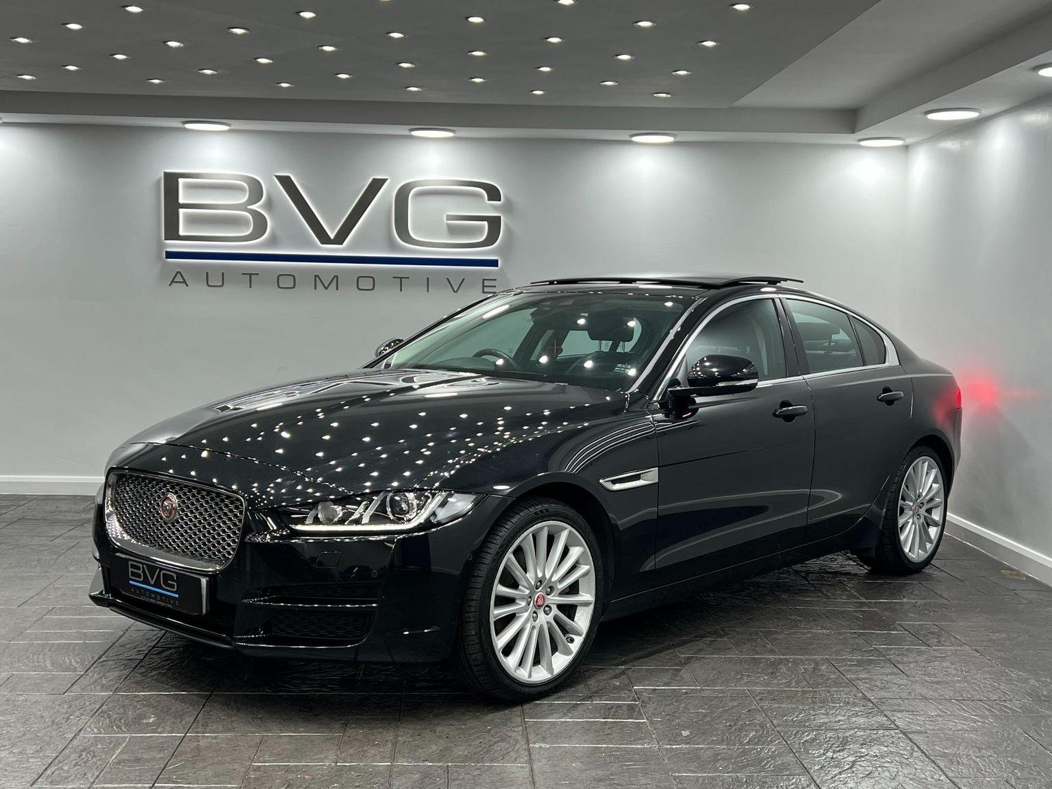 Jaguar XE