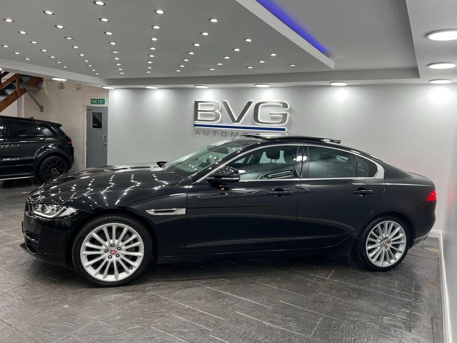 Jaguar XE