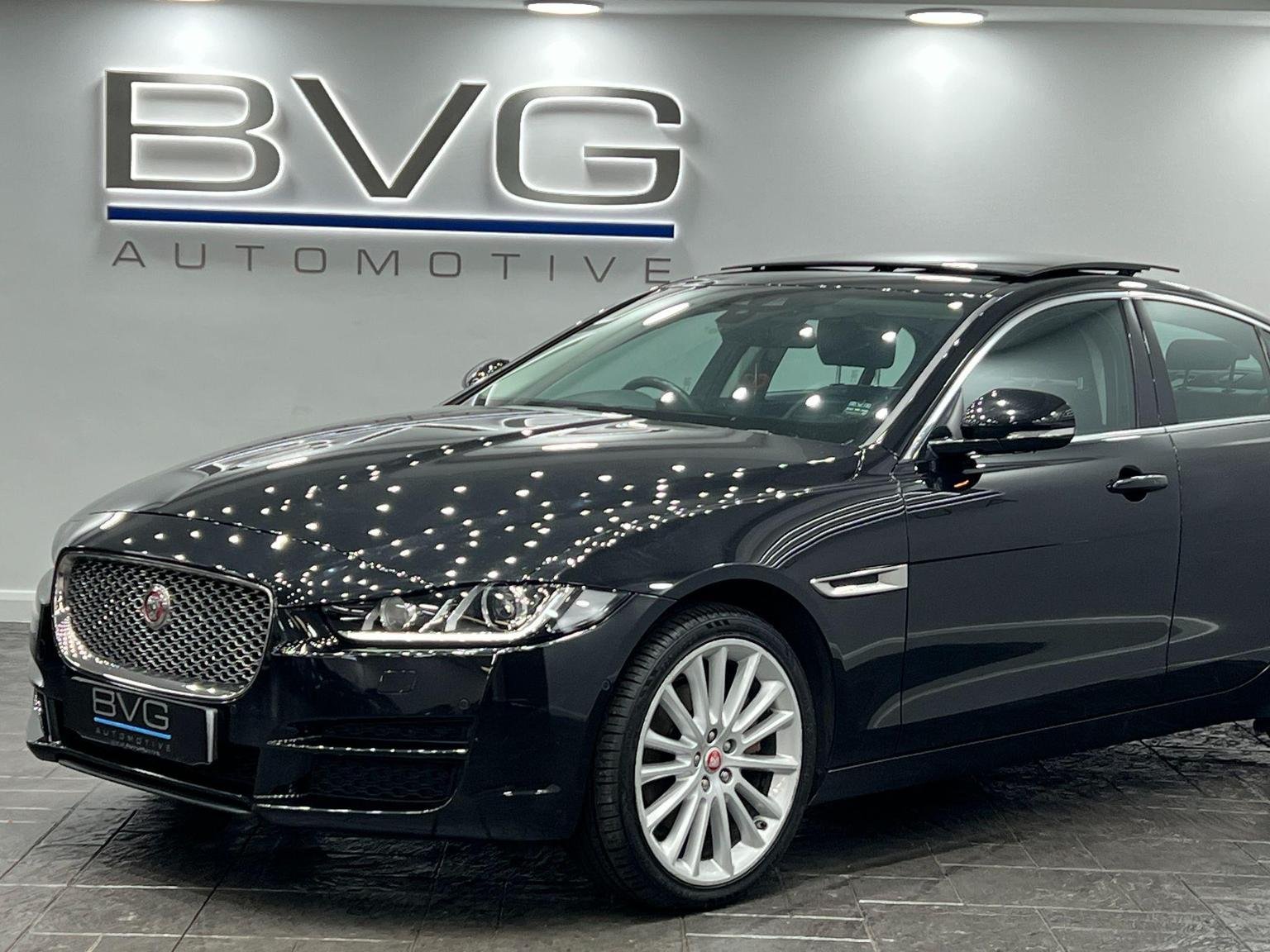 Jaguar XE