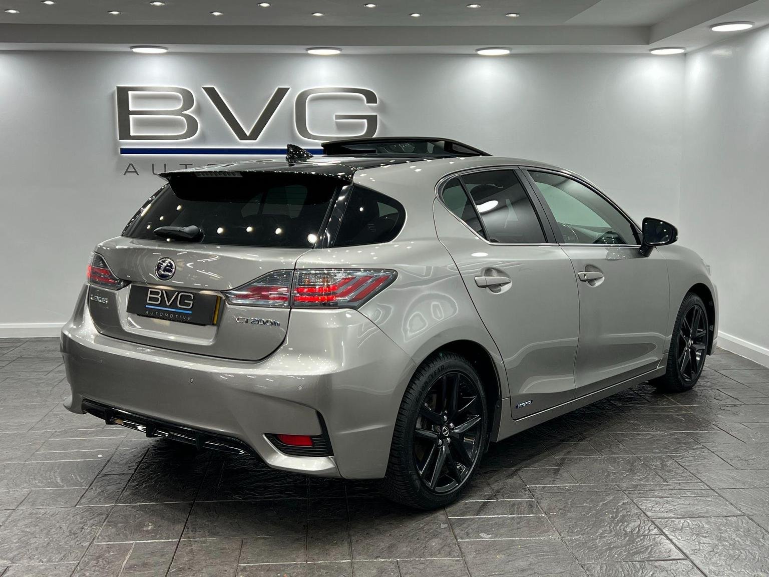 Lexus CT 200h