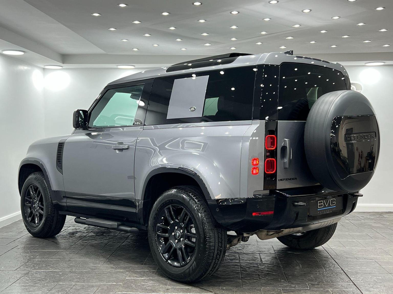 Land Rover 90