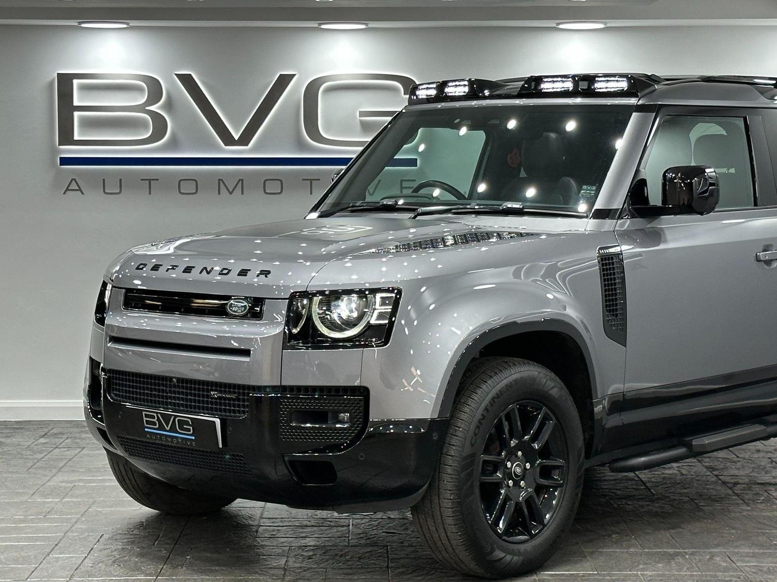 Land Rover 90