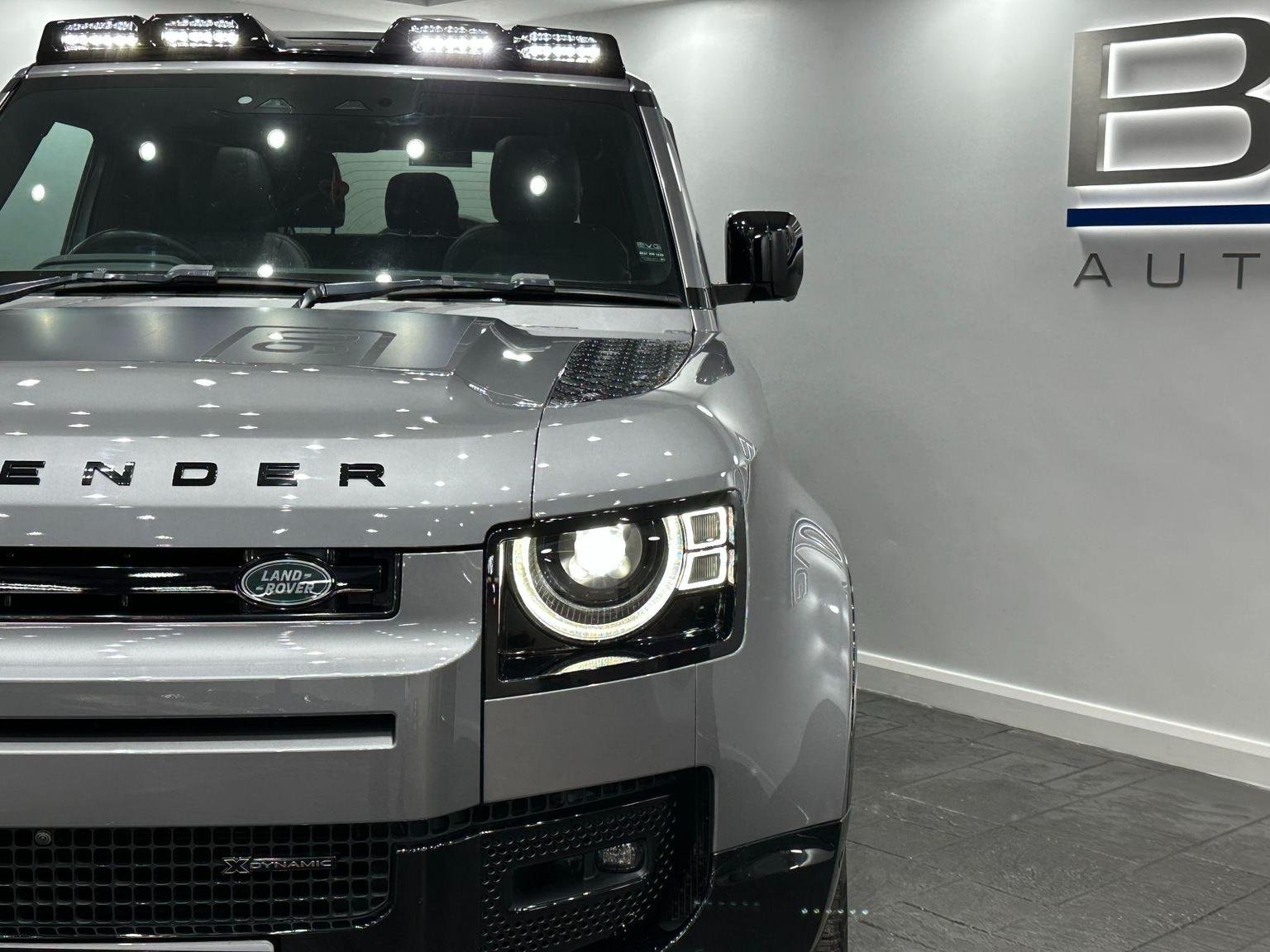 Land Rover 90