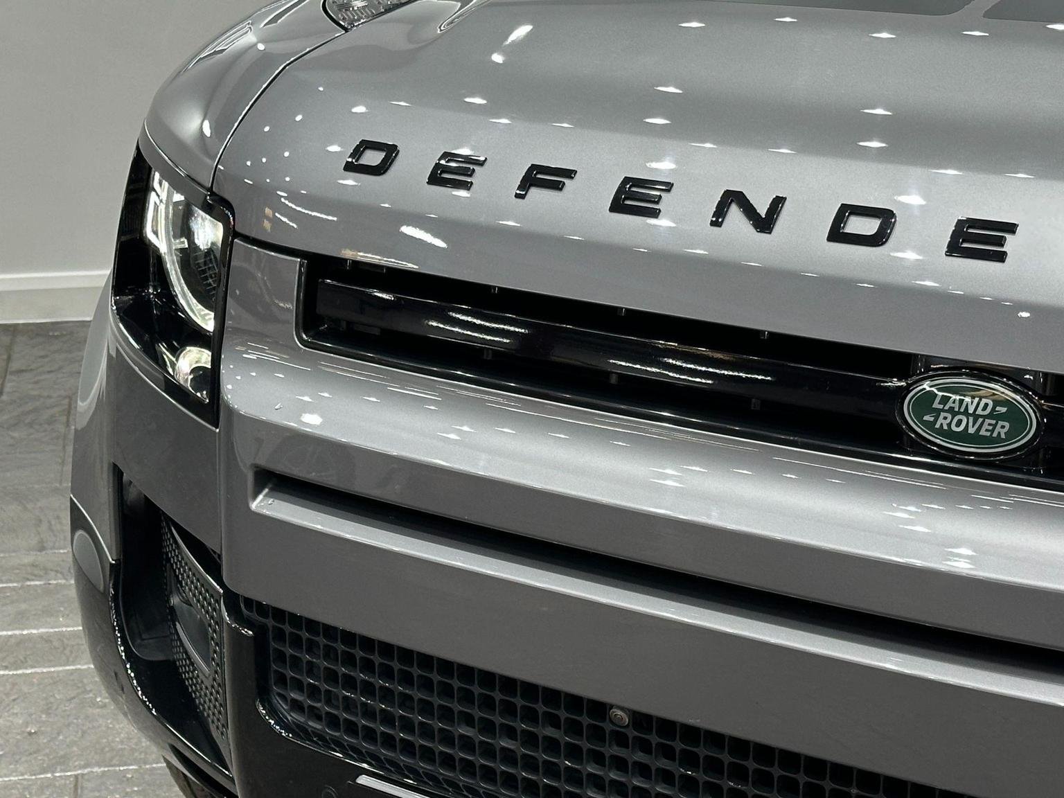 Land Rover 90