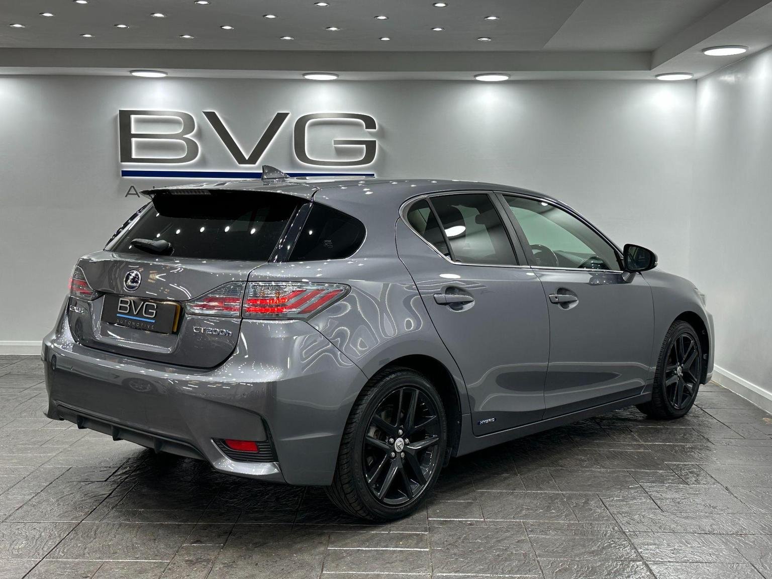 Lexus CT 200h
