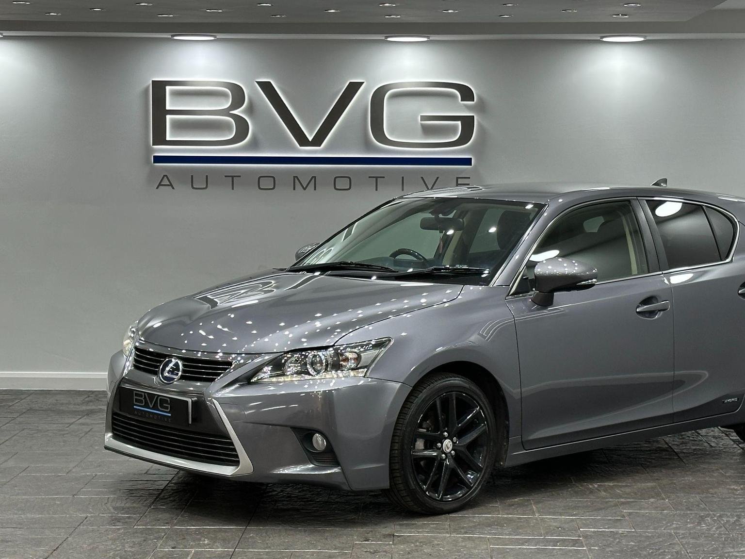 Lexus CT 200h