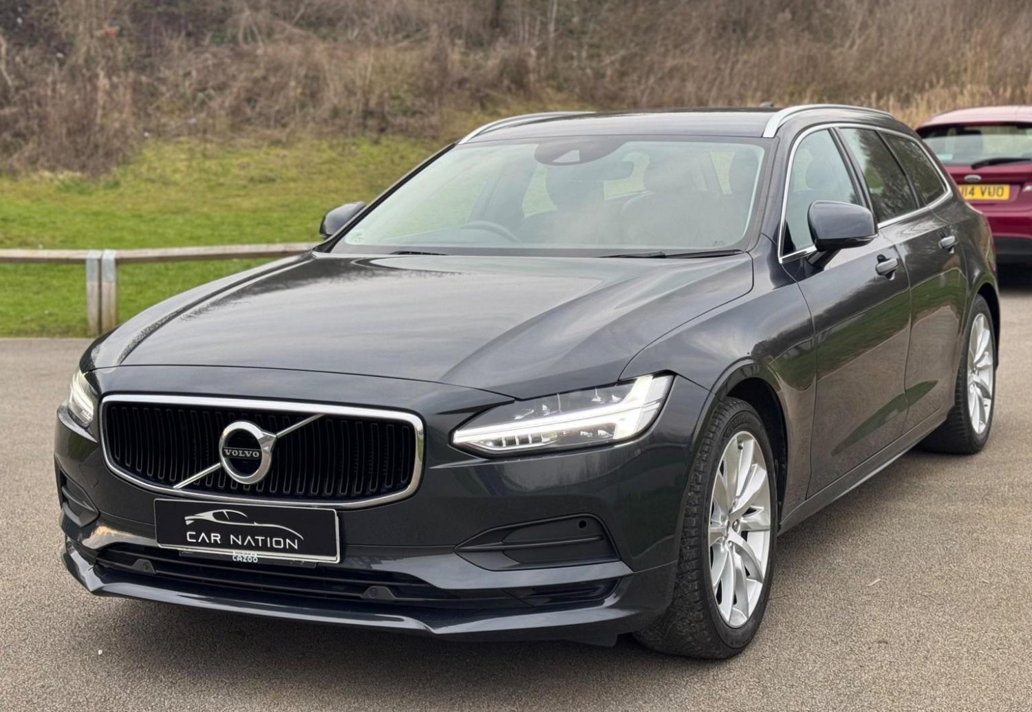 Volvo V90