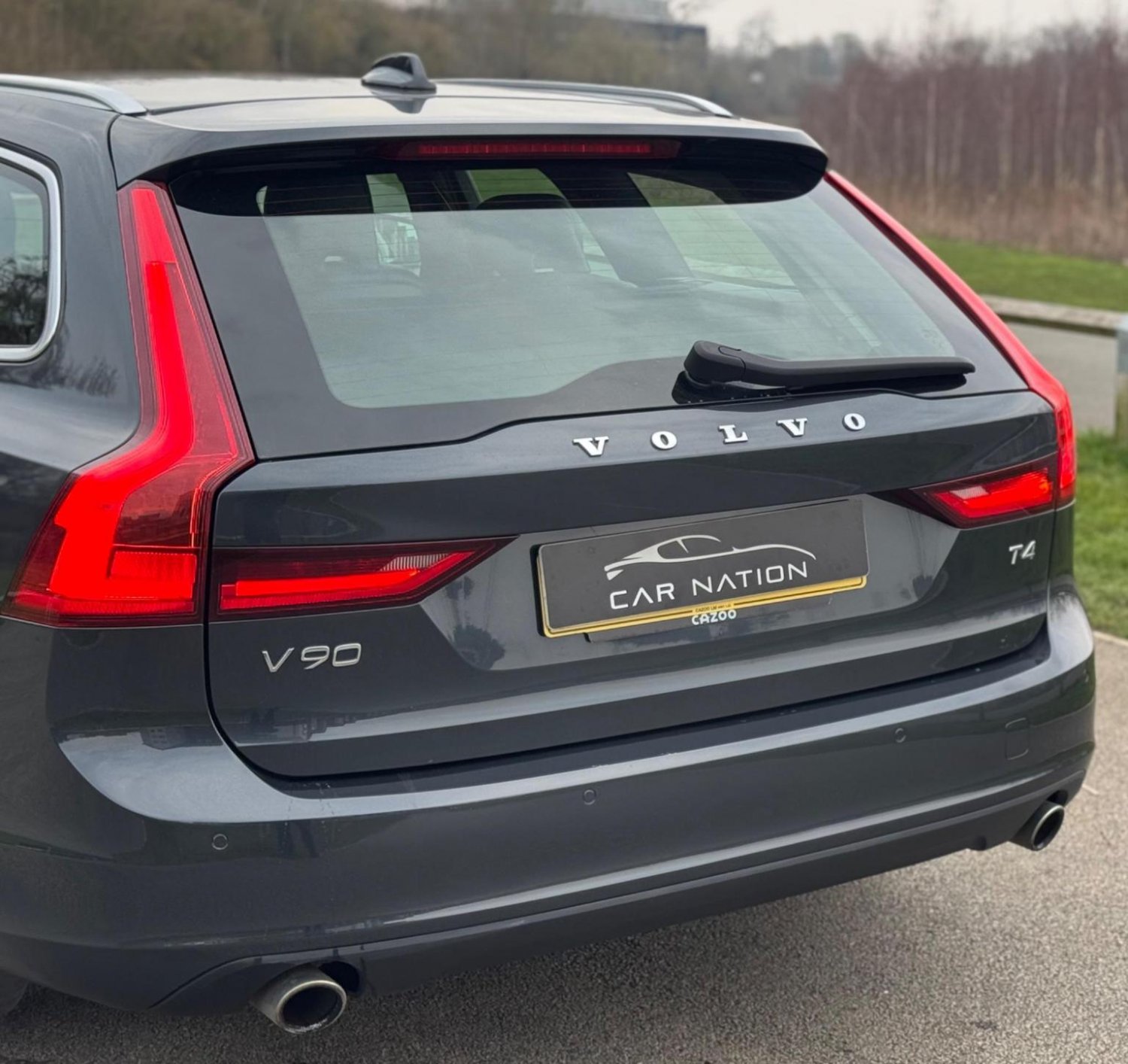 Volvo V90