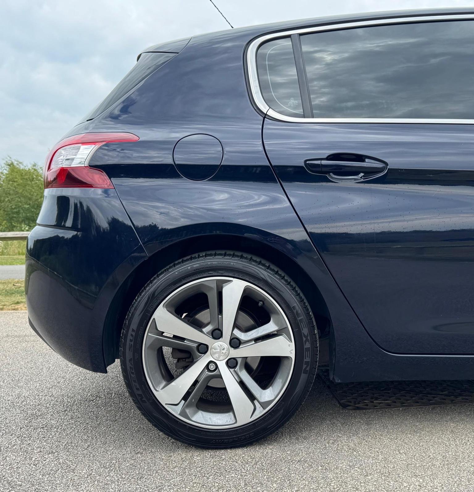 Peugeot 308