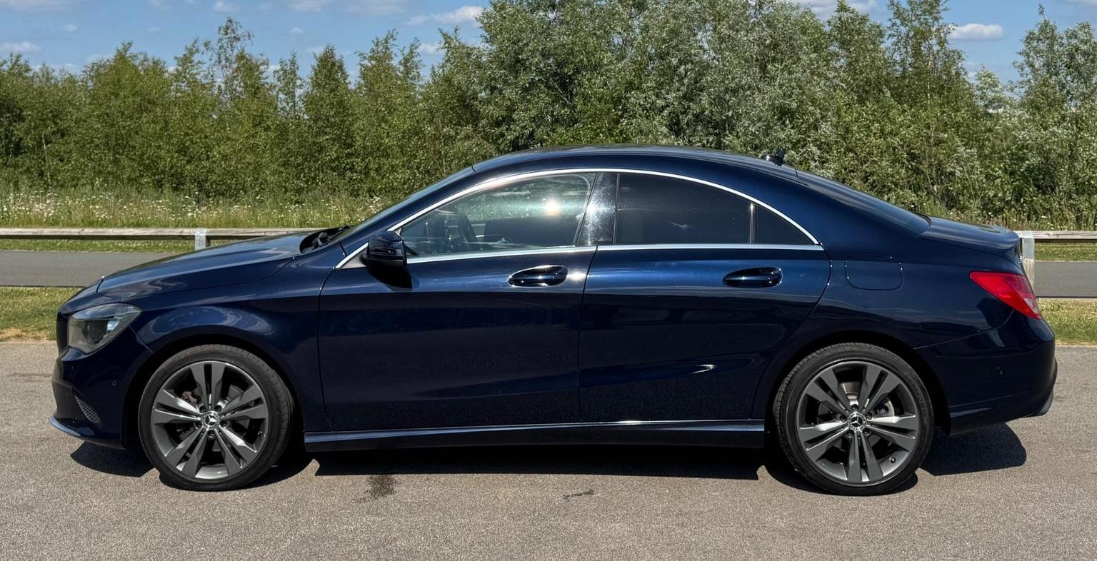 Mercedes Benz CLA