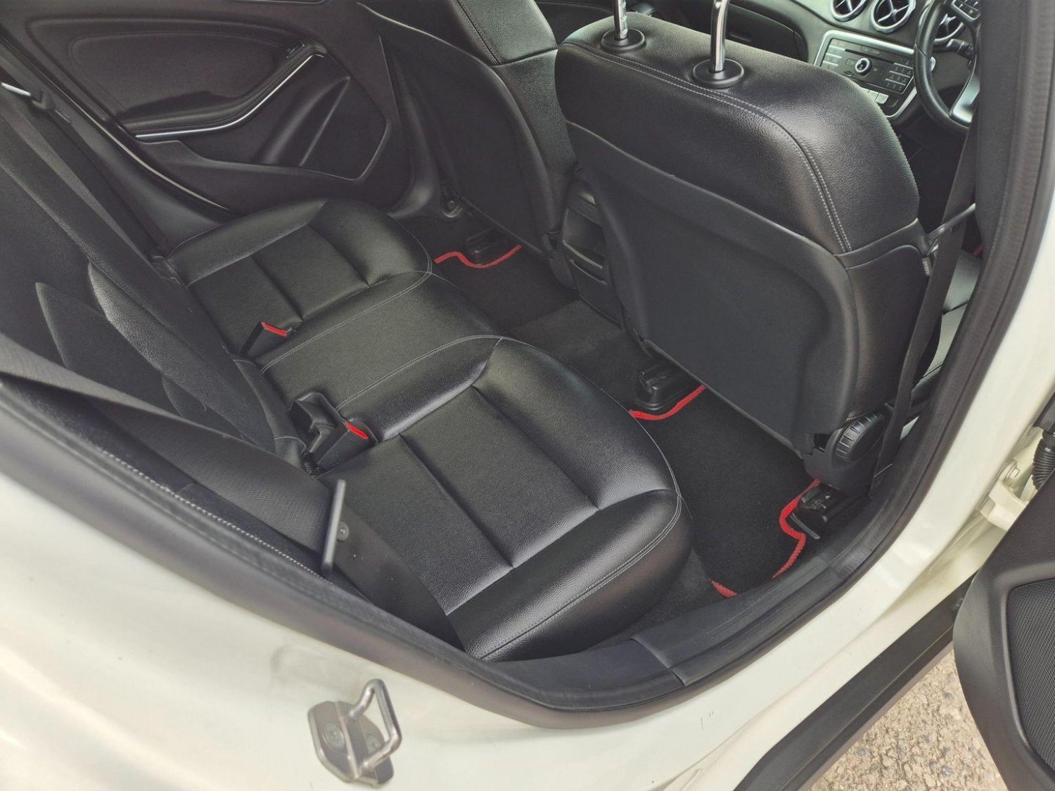 Mercedes Benz GLA Class