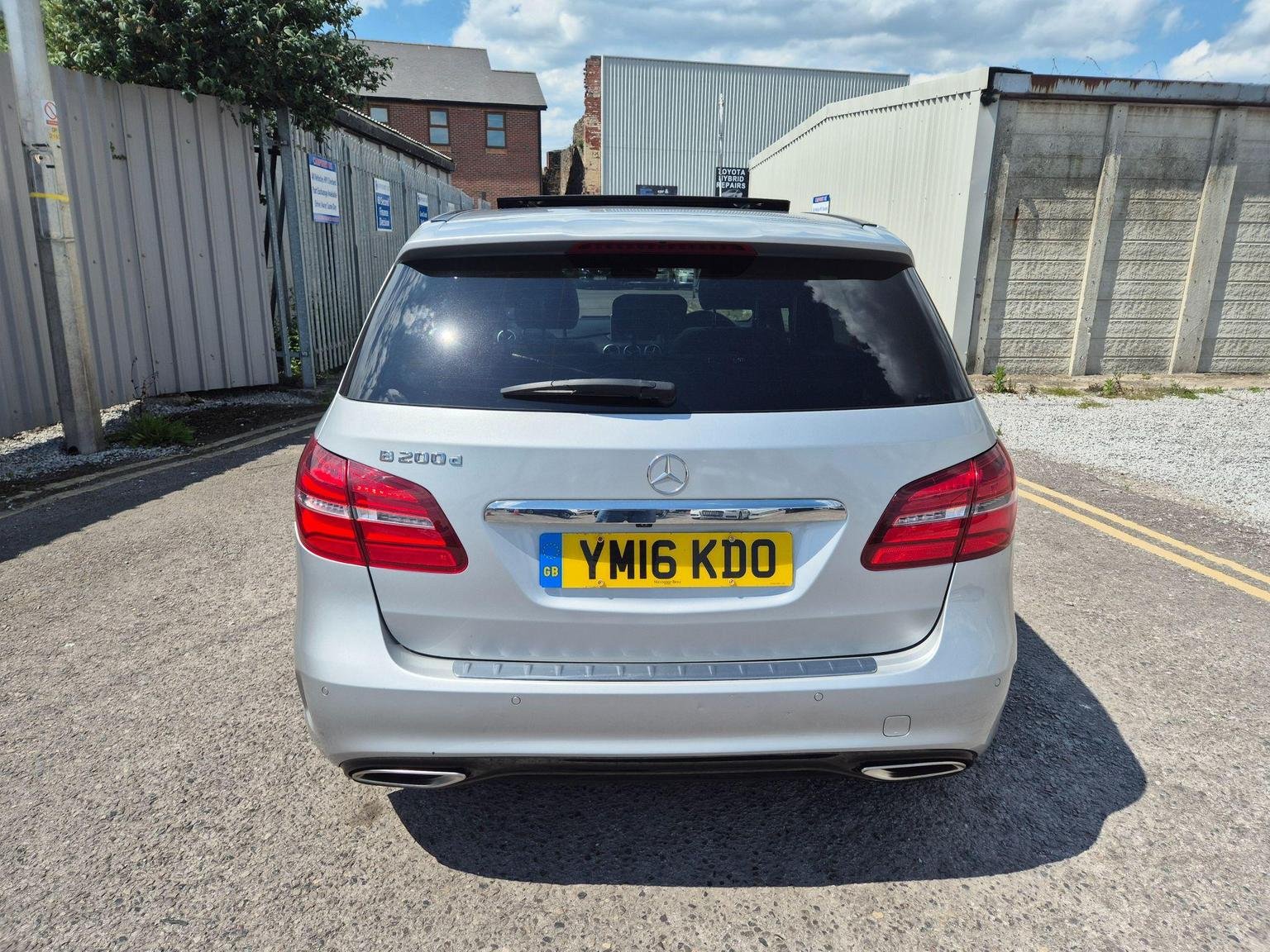 Mercedes Benz B Class