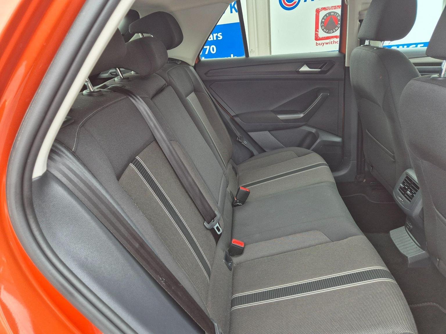 Volkswagen T Roc