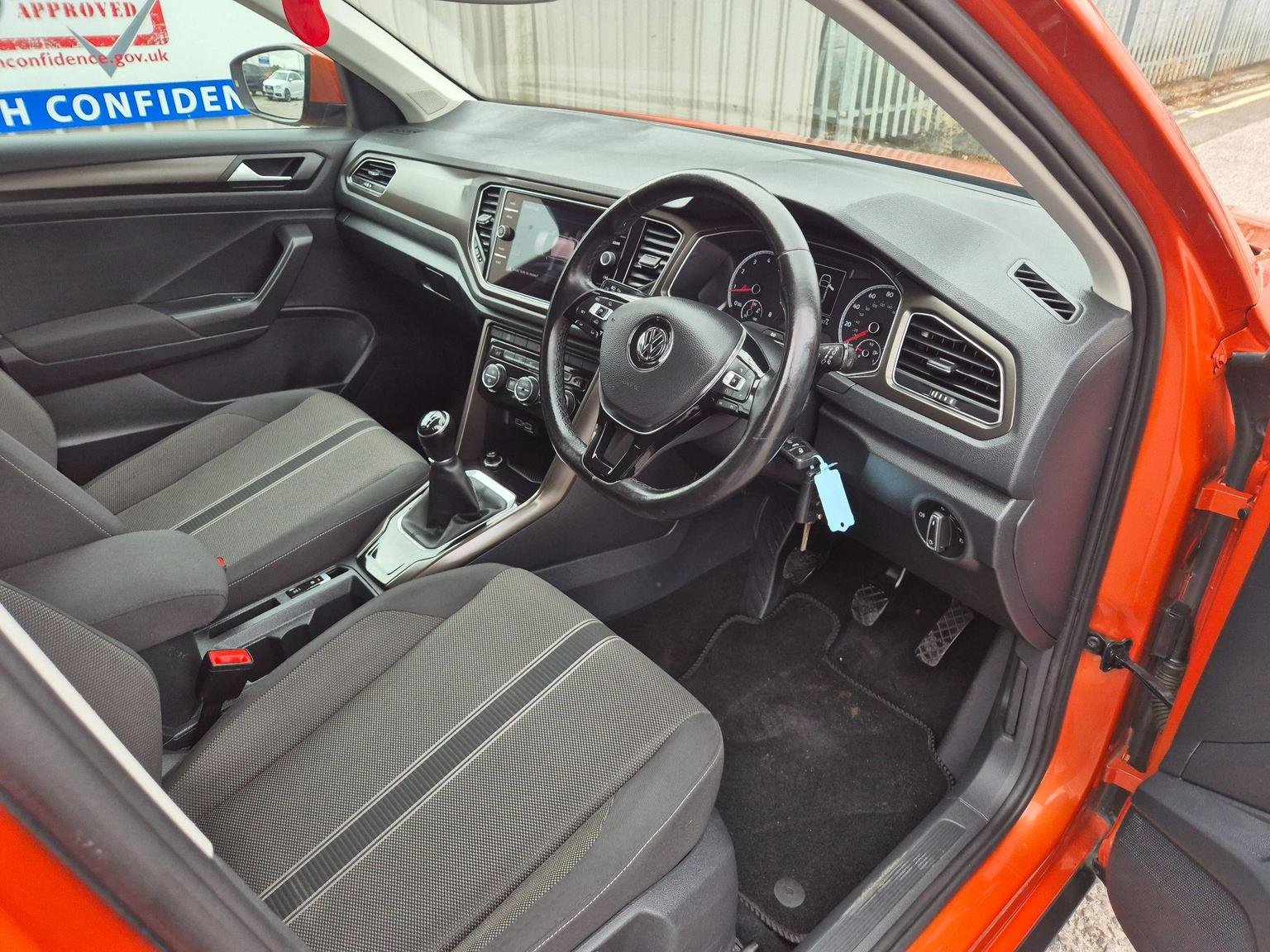Volkswagen T Roc