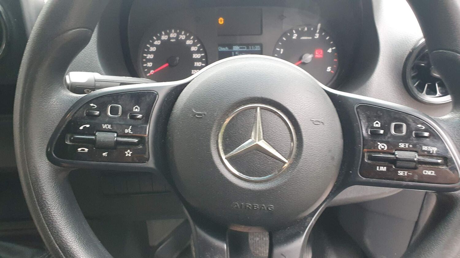 Mercedes Benz Sprinter