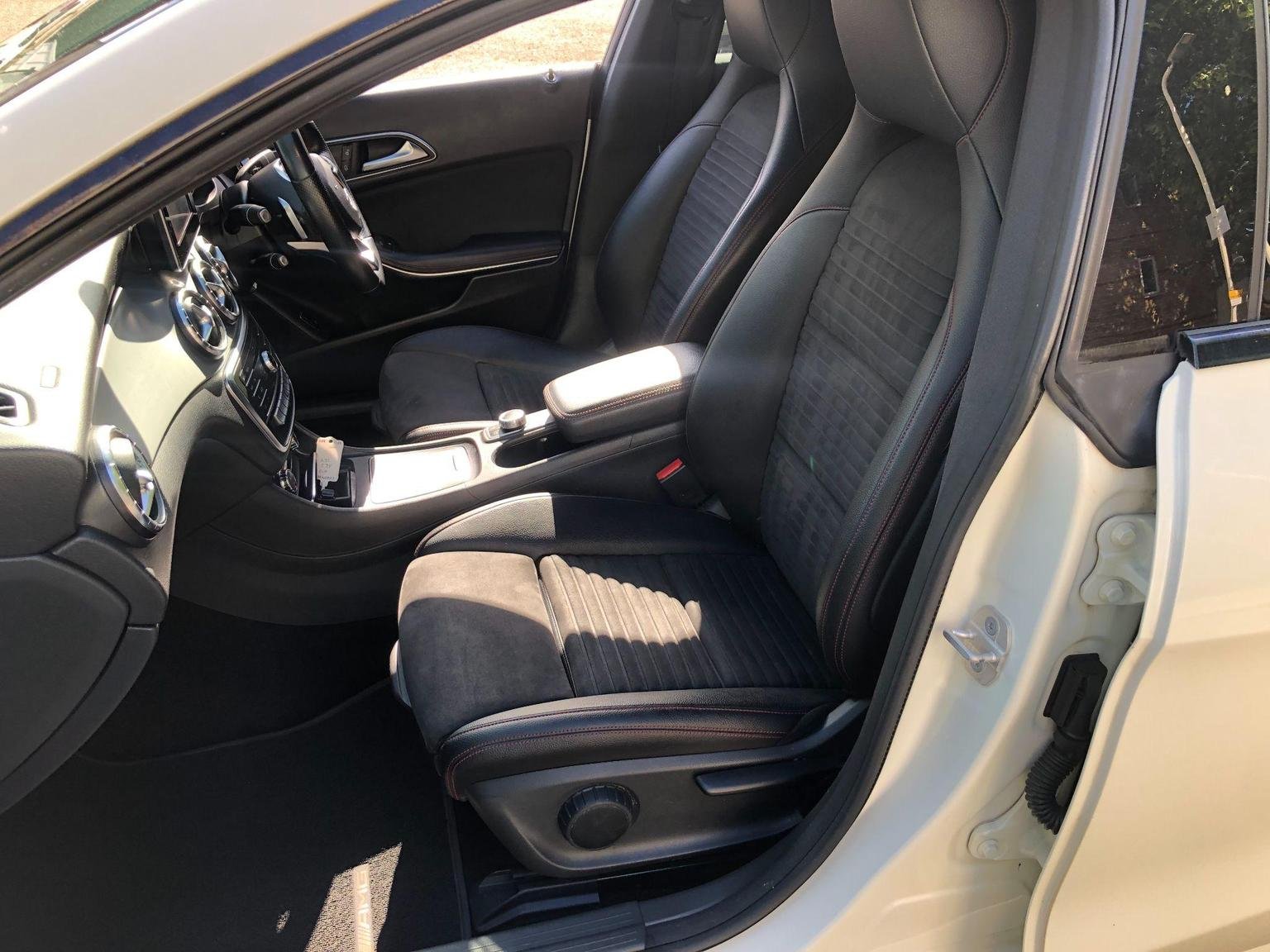 Mercedes Benz CLA