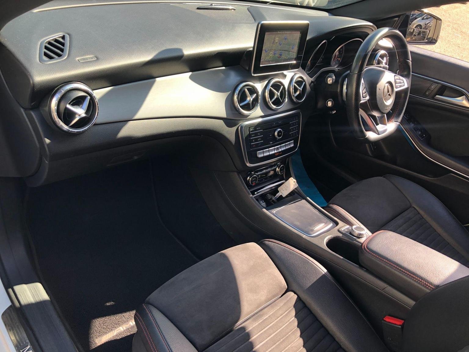 Mercedes Benz CLA