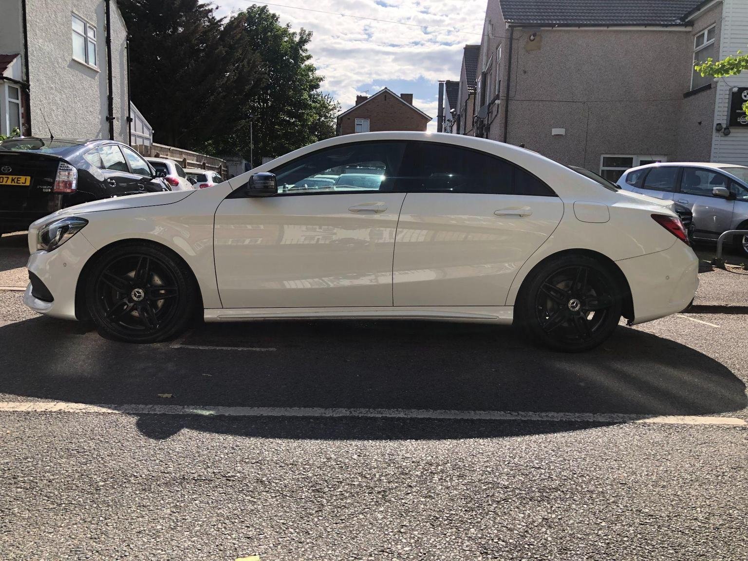 Mercedes Benz CLA