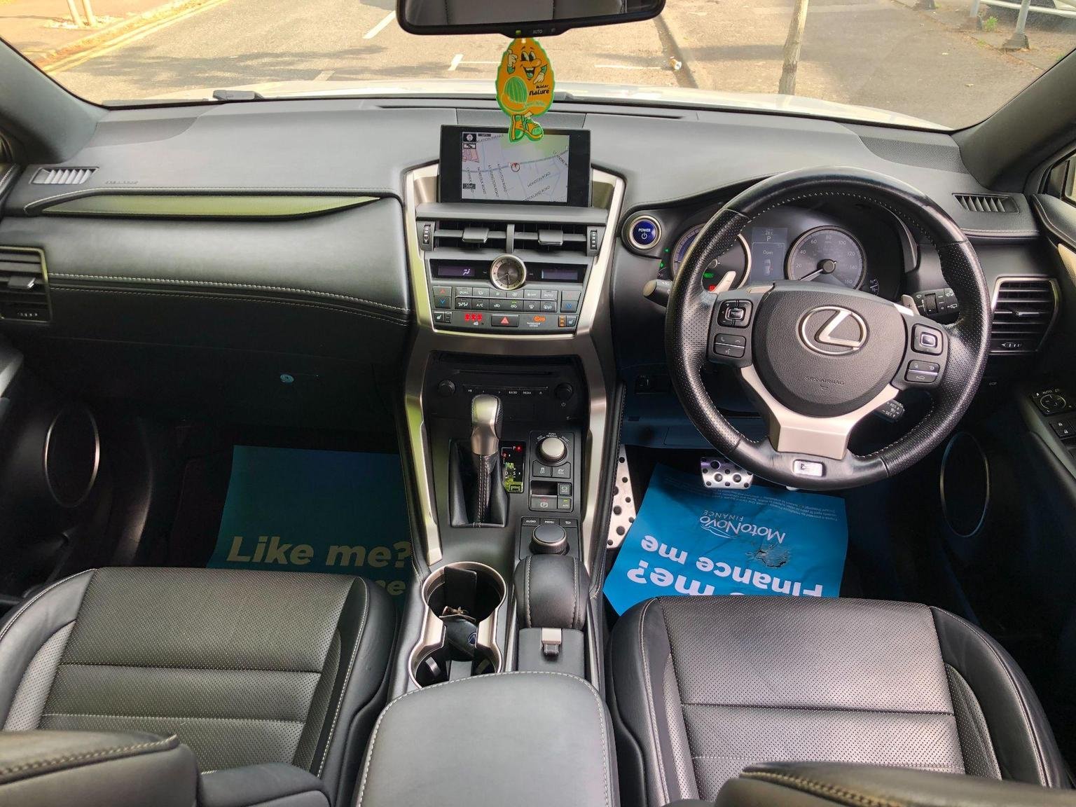 Lexus NX 300h